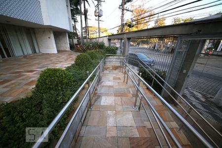 Apartamento à venda com 85m², 2 quartos e 1 vagaRampa de Acesso 