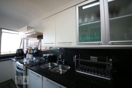 Apartamento à venda com 85m², 2 quartos e 1 vagaCozinha 