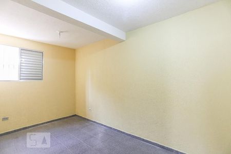Quarto 1 de casa para alugar com 2 quartos, 85m² em Jardim das Vertentes, São Paulo