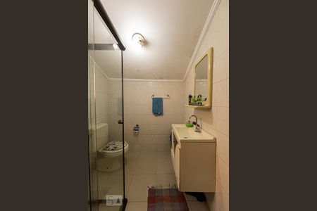 Casa para alugar com 211m², 3 quartos e 5 vagas Casa para alugar com 211m², 3 quartos e 5 vagasBanheiro de Serviço