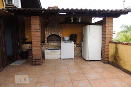 Casa à venda com 240m², 3 quartos e sem vagaChurrasqueira