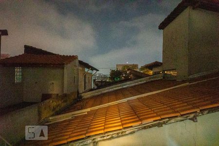 Casa à venda com 216m², 3 quartos e 2 vagas Casa à venda com 216m², 3 quartos e 2 vagasVista da Suite