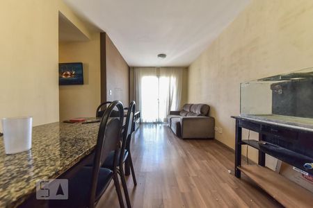 Sala de apartamento para alugar com 3 quartos, 70m² em Taboão, São Bernardo do Campo