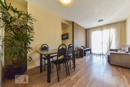 Sala de apartamento para alugar com 3 quartos, 70m² em Taboão, São Bernardo do Campo