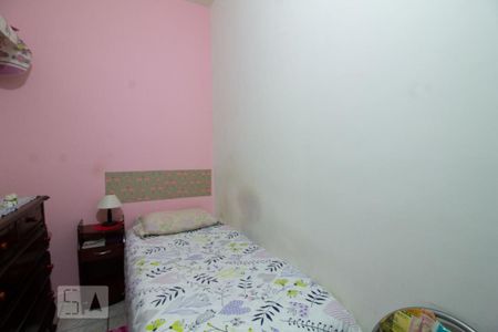 Casa à venda com 300m², 3 quartos e 4 vagas Casa à venda com 300m², 3 quartos e 4 vagasQuarto 2