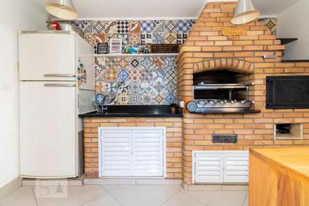 Casa à venda com 135m², 3 quartos e 2 vagas Casa à venda com 135m², 3 quartos e 2 vagasÁrea de Serviço e Churrasqueira