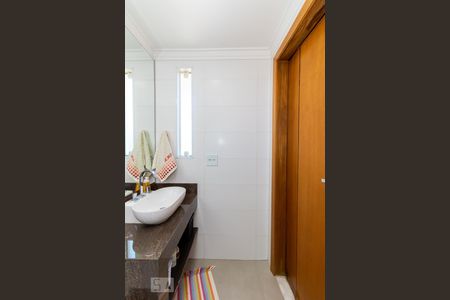 Casa à venda com 135m², 3 quartos e 2 vagas Casa à venda com 135m², 3 quartos e 2 vagasBanheiro da Suíte 2