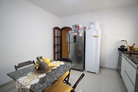 Casa à venda com 194m², 3 quartos e 3 vagasCozinha