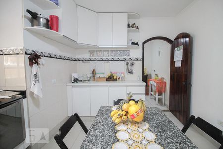 Casa à venda com 194m², 3 quartos e 3 vagasCozinha