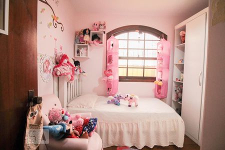 Casa à venda com 194m², 3 quartos e 3 vagasQuarto 2