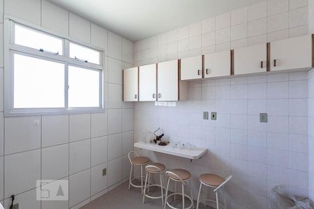 Apartamento à venda com 90m², 3 quartos e 2 vagasCozinha