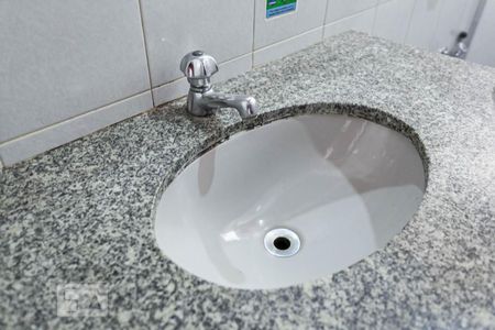 Apartamento à venda com 90m², 3 quartos e 2 vagasBanheiro social