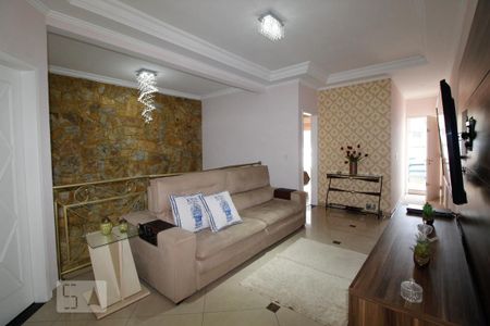 Casa à venda com 302m², 4 quartos e 2 vagas Casa à venda com 302m², 4 quartos e 2 vagasSala de TV