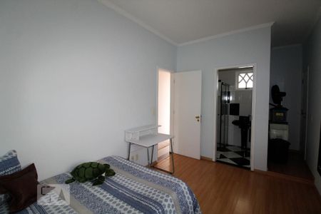 Casa à venda com 302m², 4 quartos e 2 vagas Casa à venda com 302m², 4 quartos e 2 vagasSuíte 3