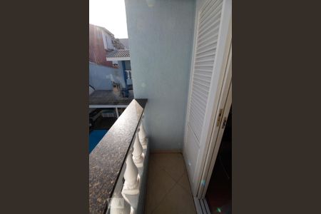 Casa à venda com 302m², 4 quartos e 2 vagas Casa à venda com 302m², 4 quartos e 2 vagasVaranda da Suíte 2