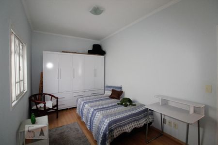 Casa à venda com 302m², 4 quartos e 2 vagas Casa à venda com 302m², 4 quartos e 2 vagasSuíte 3