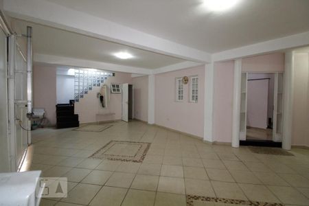 Casa à venda com 302m², 4 quartos e 2 vagas Casa à venda com 302m², 4 quartos e 2 vagasGaragem
