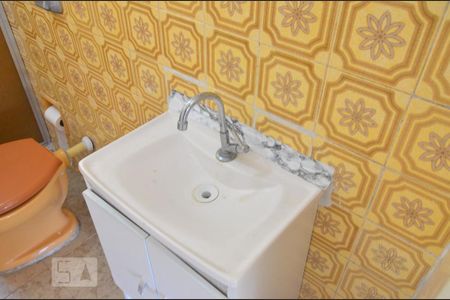 Apartamento à venda com 60m², 2 quartos e sem vagaBanheiro