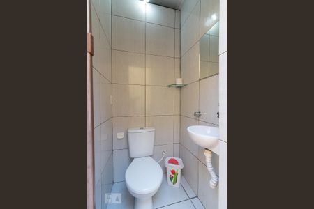 Casa para alugar com 385m², 3 quartos e 5 vagasBanheiro de serviço 2