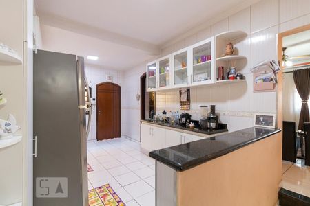 Casa para alugar com 385m², 3 quartos e 5 vagasCozinha