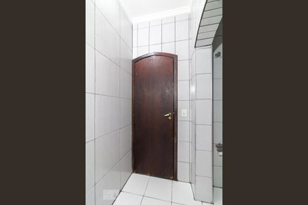 Casa para alugar com 385m², 3 quartos e 5 vagasBanheiro de Serviço