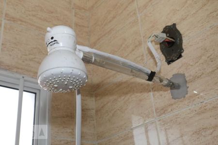 Casa à venda com 220m², 3 quartos e 3 vagasBanheiro do Quarto 2