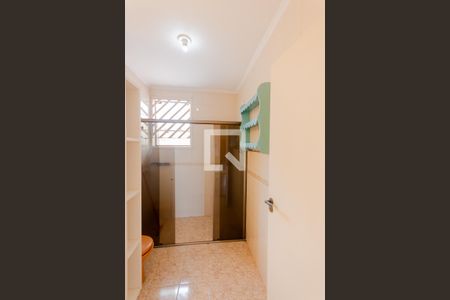 Casa à venda com 180m², 3 quartos e 2 vagasBanheiro da Suíte