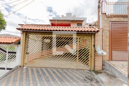 Casa à venda com 180m², 3 quartos e 2 vagasFachada