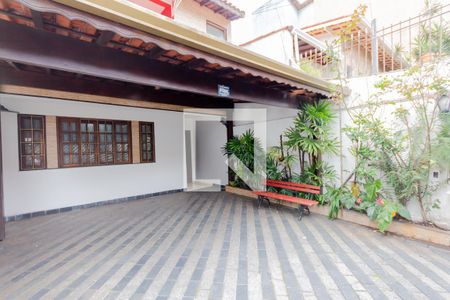 Casa à venda com 180m², 3 quartos e 2 vagasGaragem