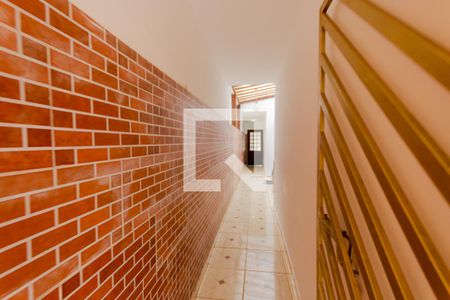 Casa à venda com 180m², 3 quartos e 2 vagasCorredor