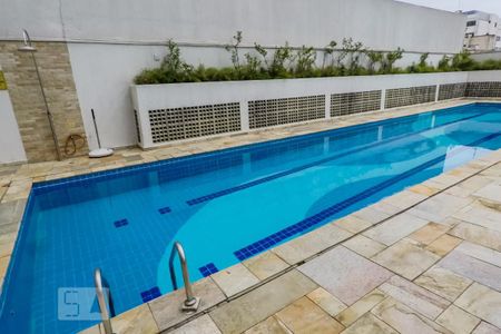 Apartamento à venda com 178m², 3 quartos e 3 vagasÁrea comum - Piscina
