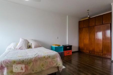 Apartamento à venda com 178m², 3 quartos e 3 vagasQuarto 3 - suite