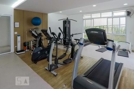 Apartamento à venda com 178m², 3 quartos e 3 vagasÁrea comum - Academia