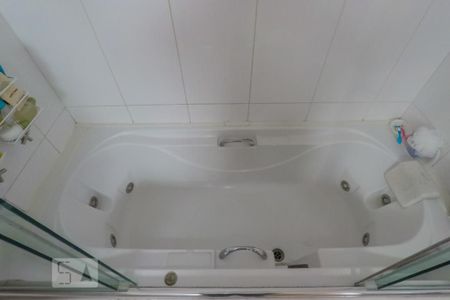 Apartamento à venda com 178m², 3 quartos e 3 vagasQuarto 3 - suite