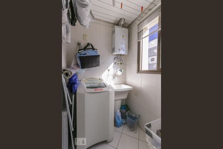 Apartamento à venda com 138m², 2 quartos e 2 vagas Apartamento à venda com 138m², 2 quartos e 2 vagasÁrea de Serviço