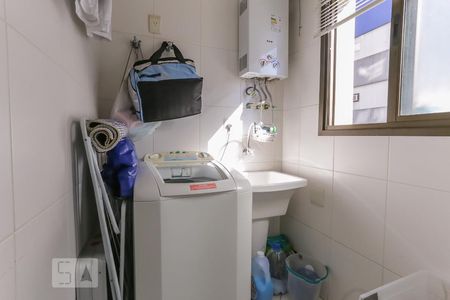 Apartamento à venda com 138m², 2 quartos e 2 vagas Apartamento à venda com 138m², 2 quartos e 2 vagasÁrea de Serviço