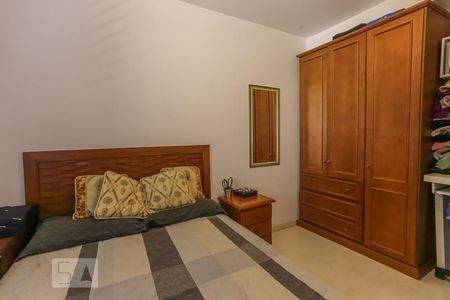 Apartamento à venda com 138m², 2 quartos e 2 vagas Apartamento à venda com 138m², 2 quartos e 2 vagasDormitório 2