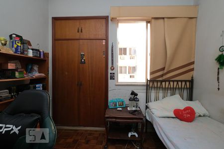 Apartamento à venda com 143m², 4 quartos e 2 vagasCloset do quarto 3