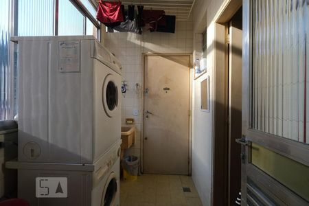 Apartamento à venda com 143m², 4 quartos e 2 vagasÁrea de Serviço