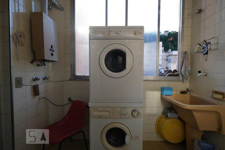 Apartamento à venda com 143m², 4 quartos e 2 vagasÁrea de Serviço