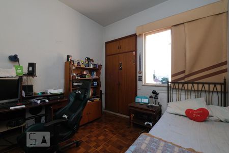 Apartamento à venda com 143m², 4 quartos e 2 vagasQuarto 3