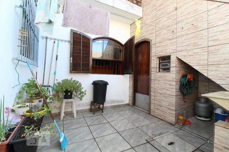 Casa à venda com 165m², 3 quartos e 3 vagasÁrea de serviço