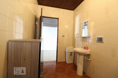 Casa à venda com 165m², 3 quartos e 3 vagasBanheiro social superior