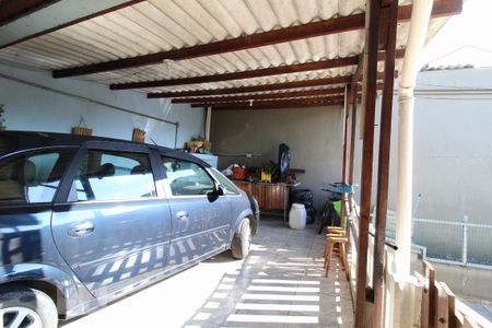 Casa à venda com 165m², 3 quartos e 3 vagasGaragem