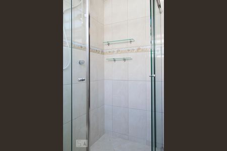 Casa à venda com 115m², 2 quartos e 2 vagas Casa à venda com 115m², 2 quartos e 2 vagasBANHEIRO