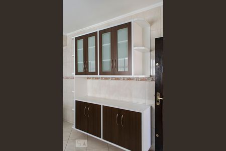 Casa à venda com 115m², 2 quartos e 2 vagas Casa à venda com 115m², 2 quartos e 2 vagasCOZINHA