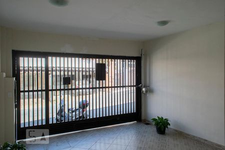 Casa à venda com 115m², 2 quartos e 2 vagas Casa à venda com 115m², 2 quartos e 2 vagasGARAGEM