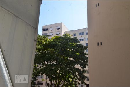 Apartamento à venda com 40m², 1 quarto e sem vagaVista