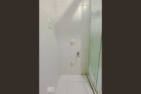 Apartamento à venda com 32m², 1 quarto e 1 vagaDetalhe Banheiro e Lavanderia