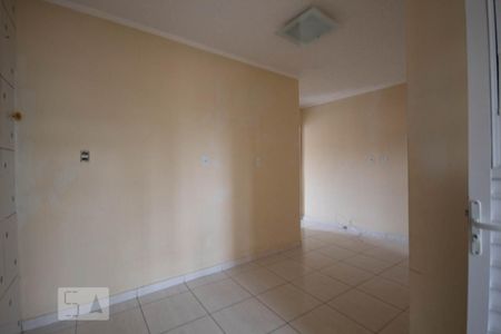 Casa à venda com 303m², 7 quartos e 4 vagas Casa à venda com 303m², 7 quartos e 4 vagasCozinha e Sala (Apto. 02)